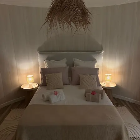 Boheme Chic, Terrasse, Parking Et Clim 3* Antibes
