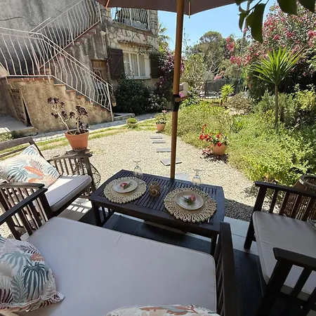 Bohème Chic, Terrasse, Parking Et Clim Affittacamere